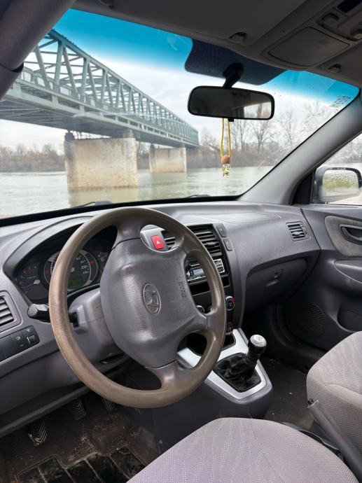 Hyundai Tucson 2,0 CRDi GLS, fotografija 7