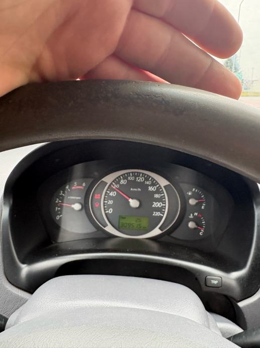 Hyundai Tucson 2,0 CRDi GLS, fotografija 11