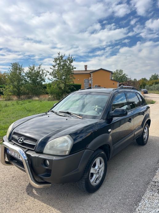Hyundai tucson 2.0 crdi, fotografija 5