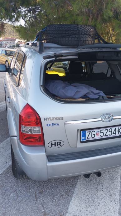 Hyundai Tucson 2,0, fotografija 3