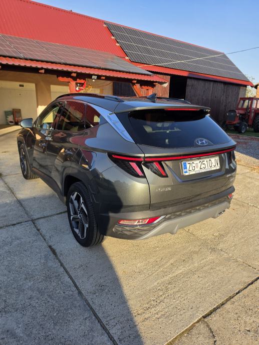 Hyundai Tucson Hybrid automatik, fotografija 4
