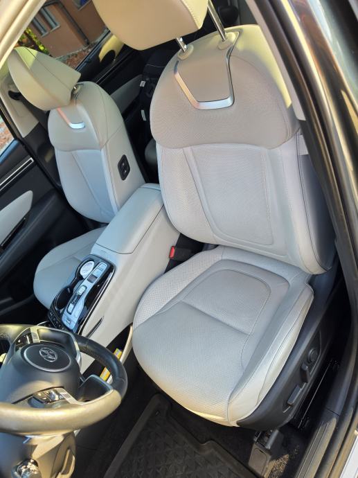 Hyundai Tucson Hybrid automatik, fotografija 11