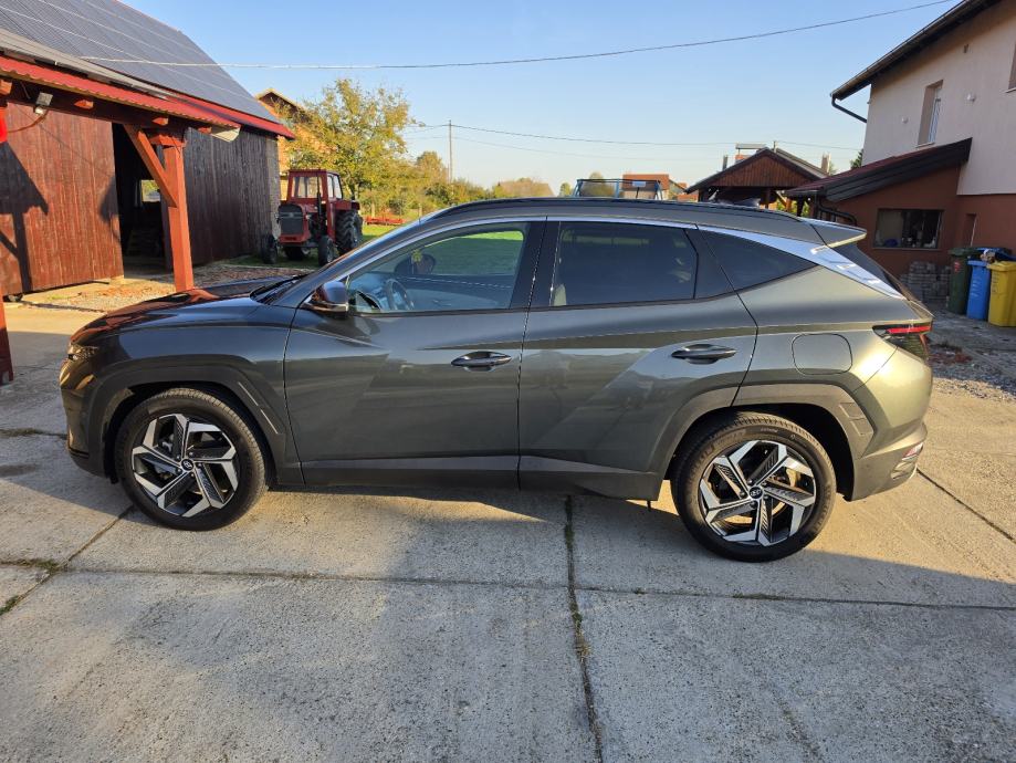 Hyundai Tucson Hybrid automatik, fotografija 3