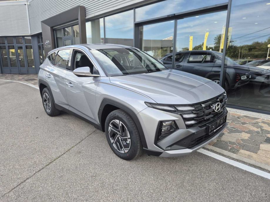 Hyundai TUCSON NX4 FL 1.6T 160 6MT 2WD STYLE WINTER ** AKCIJA !! **, fotografija 3