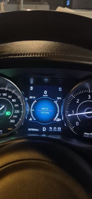 Jaguar E-Pace S2.0D 150HP AWD A9 R-DYNAMIC, fotografija 16