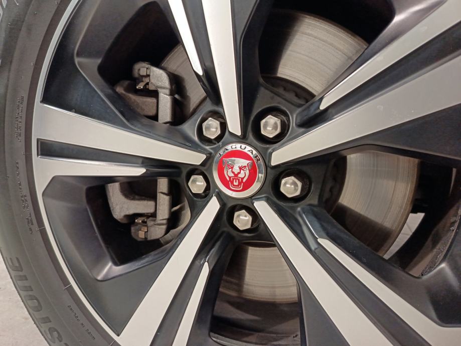 Jaguar E-Pace R-DYN S 2.0 163 AWD A9 MHEV, fotografija 12