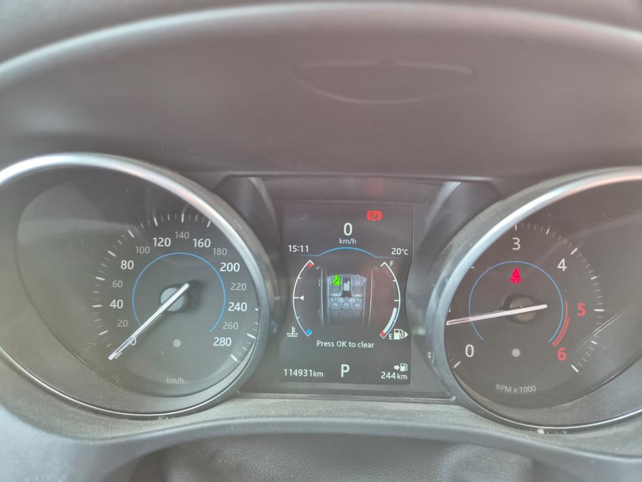 Jaguar F-Pace 2.0 D AWD Prestige automatik, fotografija 7