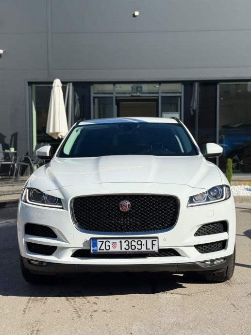 Jaguar F-Pace 2.0 D, fotografija 2