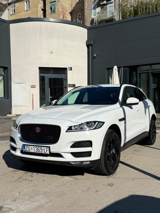 Jaguar F-Pace 2.0 D, fotografija 6
