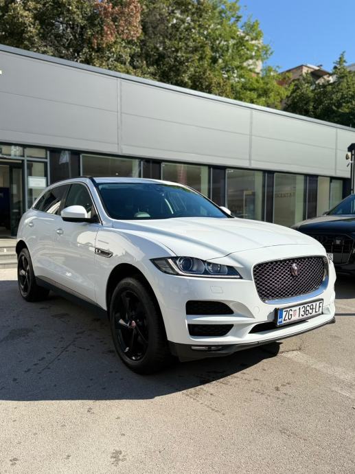 Jaguar F-Pace 2.0 D, fotografija 4