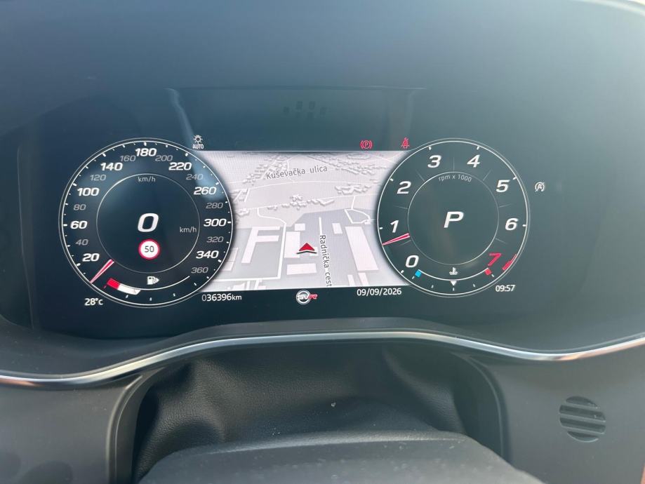 Jaguar F-Pace 5,0t SVR u sustavu PDV a, fotografija 13