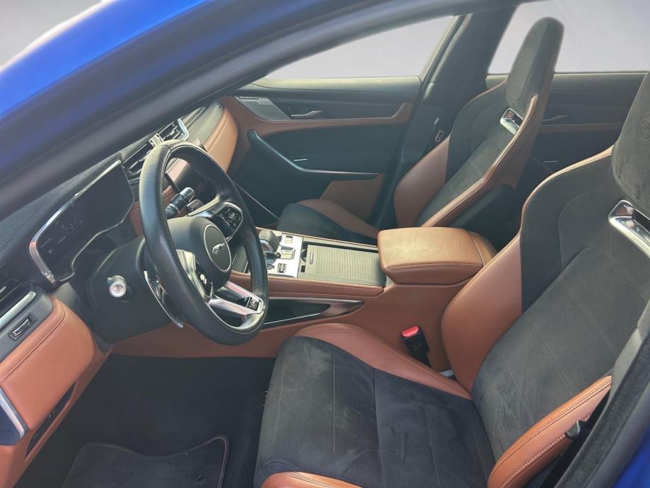Jaguar F-Pace 5,0t SVR u sustavu PDV a, fotografija 16