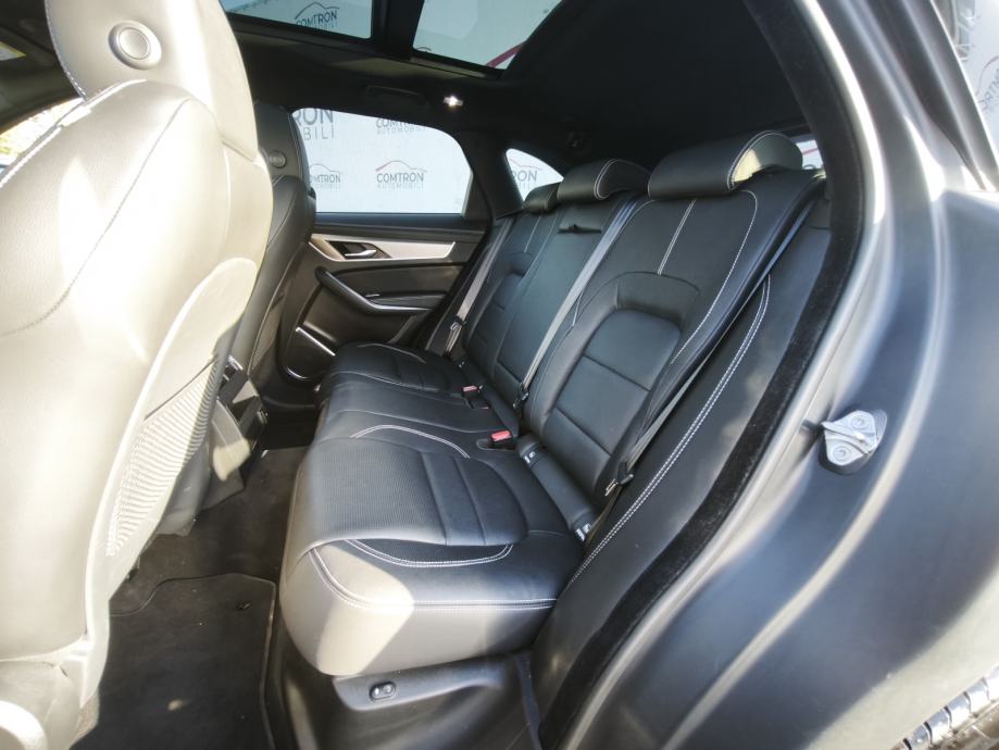 Jaguar F-PACE D200 AWD **R-Dynamic**GARANCIJA**NIJE UVOZ**NOVI MODEL**, fotografija 17