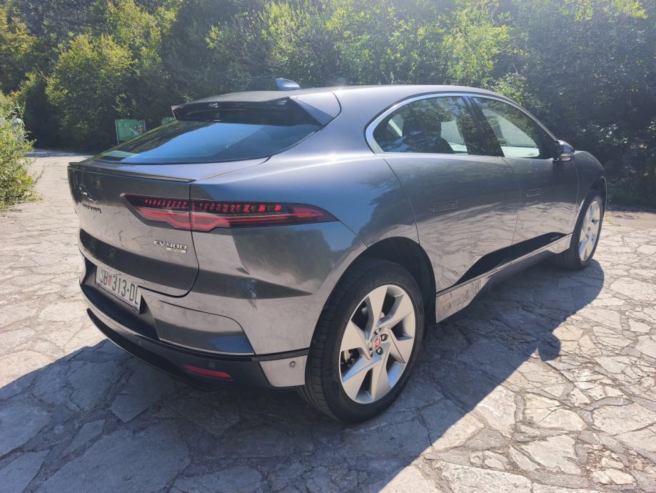Jaguar I-Pace EV400 AWD elektrićni, fotografija 2