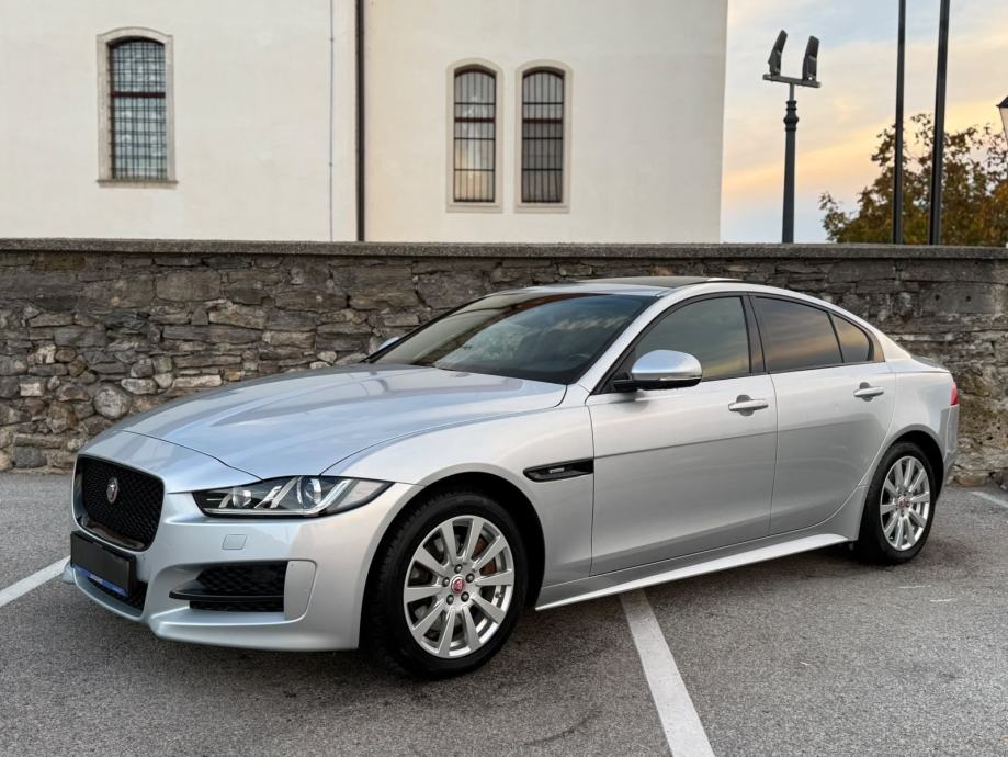 Jaguar XE 2.0D AWD,R SPORT,Panorama,Automatik,Meridian,Kamera,Koža, fotografija 2