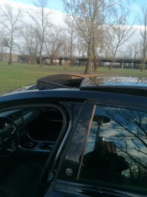 Jaguar XF AWD 2,0 automatik, fotografija 17