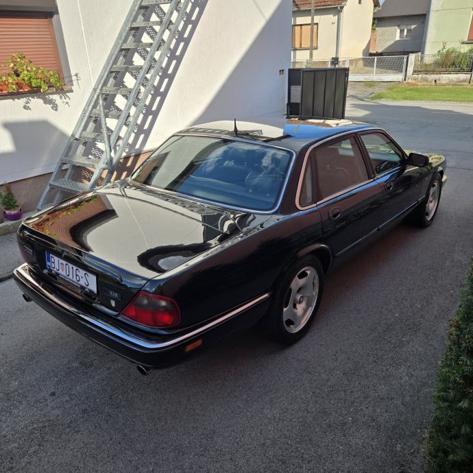 Jaguar XJ-R 4.0 l6 Supercharged, fotografija 12