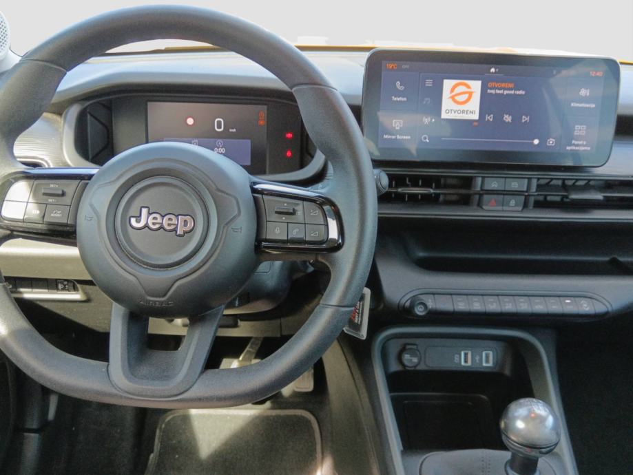 JEEP AVENGER 1.2 PureTech 100 KS LONGITUDE *VOZILO S JAMSTVOM*, fotografija 14