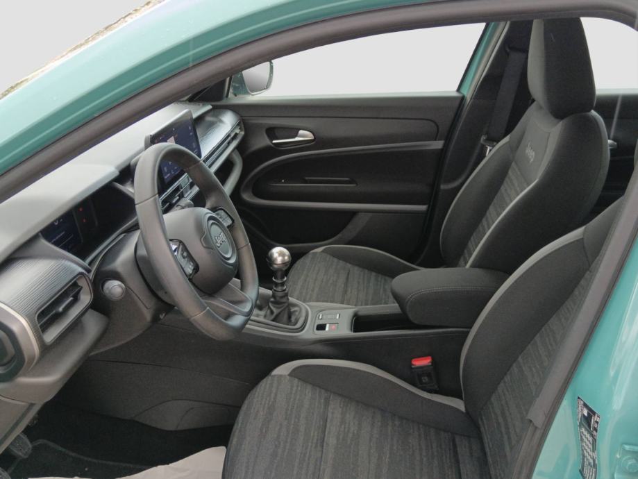 JEEP AVENGER 1.2 PureTech 100 KS LONGITUDE *VOZILO S JAMSTVOM*, fotografija 12