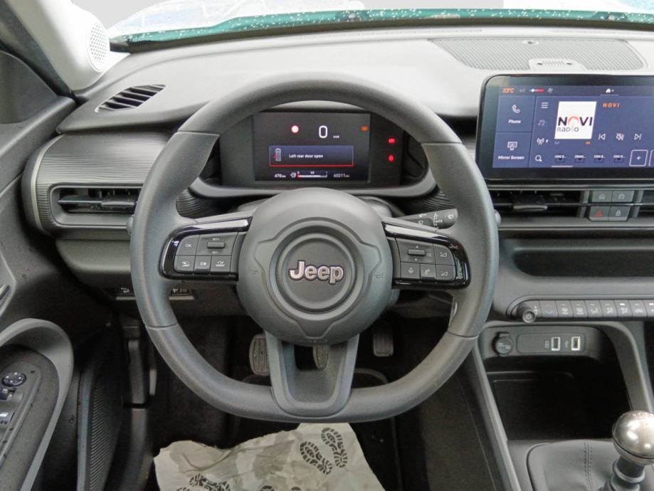JEEP AVENGER 1.2 PureTech 100 KS LONGITUDE *VOZILO S JAMSTVOM*, fotografija 15