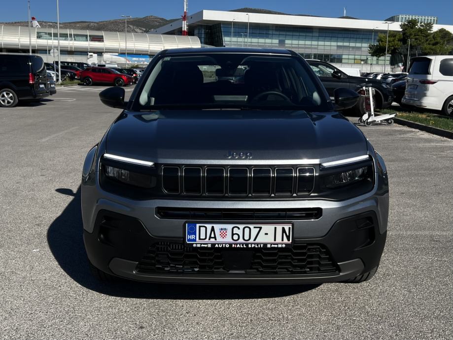 JEEP Avenger ICE 1.2 100 MT Longitude ***Samo 2.800 km***, fotografija 8