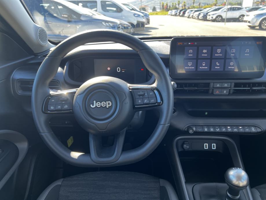 JEEP Avenger ICE 1.2 100 MT Longitude ***Samo 2.800 km***, fotografija 16