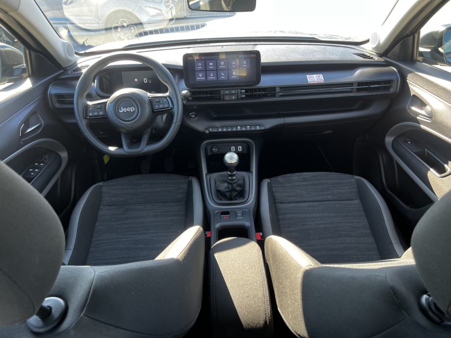 JEEP Avenger ICE 1.2 100 MT Longitude ***Samo 2.800 km***, fotografija 13
