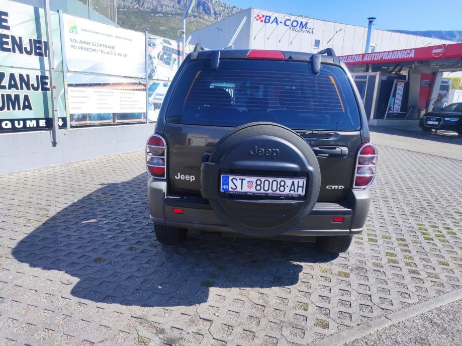 Jeep Cherokee 2,8 CRD, fotografija 8