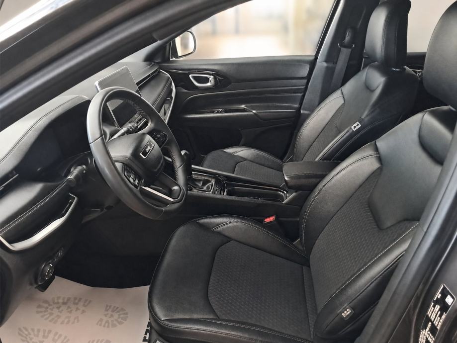 Jeep Compass 1.3 GSE T4 DCT, fotografija 13