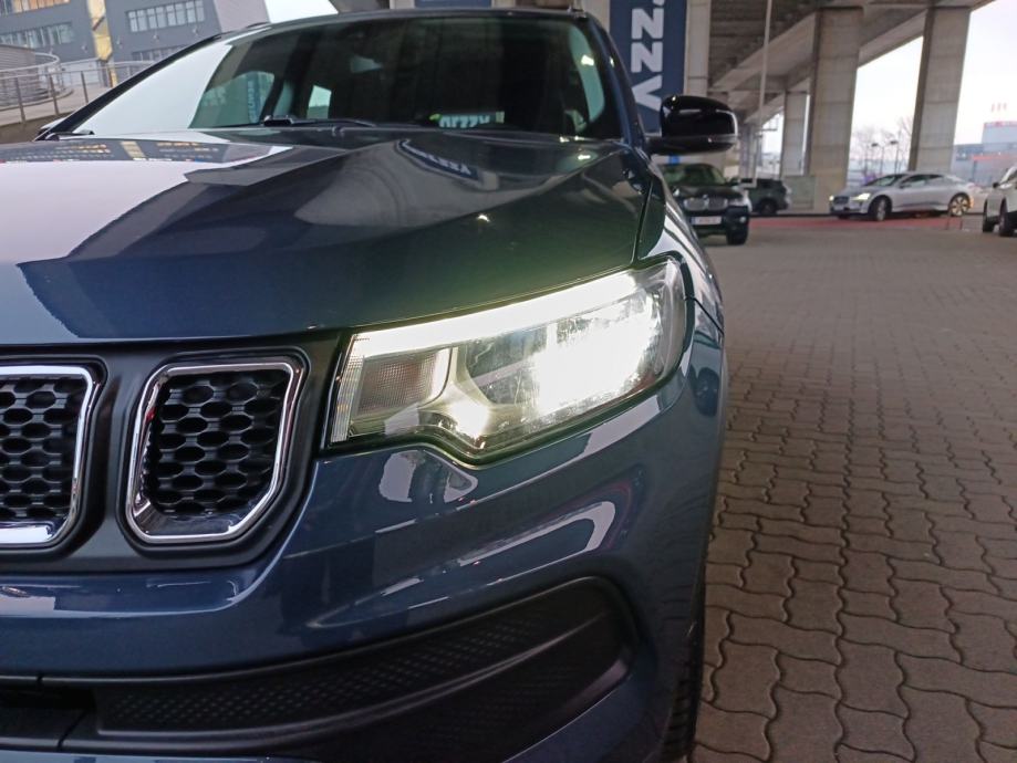 Jeep Compass 1.5 E-HYB LONGITUDE - 3 godine jamstva, fotografija 10