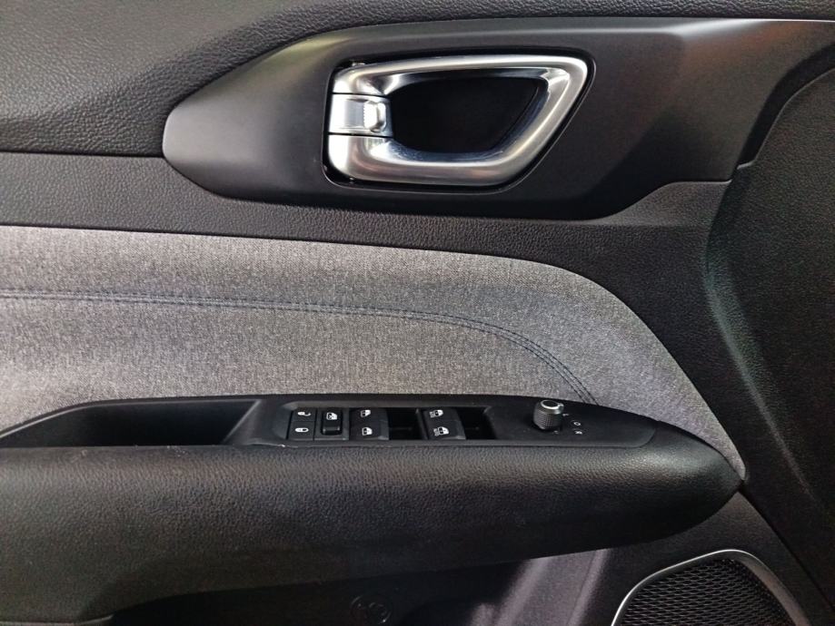 Jeep Compass 1.5 E-HYB LONGITUDE - 3 godine jamstva, fotografija 17
