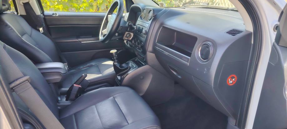 Jeep Compass 2,0 CRD Sport, fotografija 12