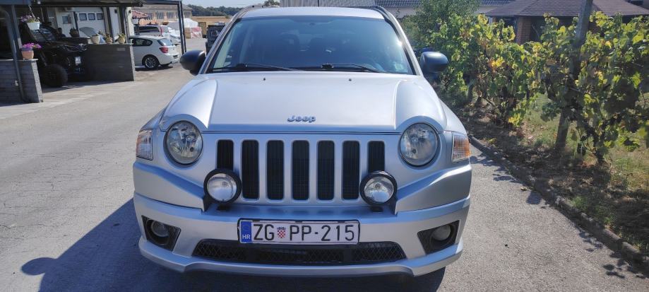 Jeep Compass 2,0 CRD Sport, fotografija 2