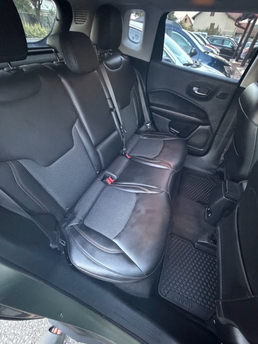 Jeep Compass 2.0, fotografija 6