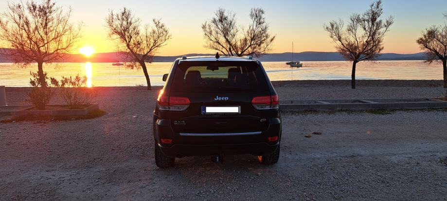 Jeep Grand Cherokee 3,0 CRD automatik sa kukom, fotografija 7
