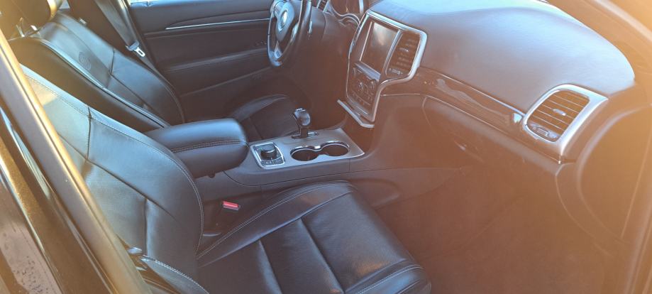 Jeep Grand Cherokee 3,0 CRD automatik sa kukom, fotografija 10