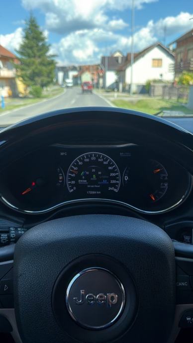 Jeep Grand Cherokee 3,0 CRD mod.2016 * najjaci paket SUMMIT *, fotografija 4