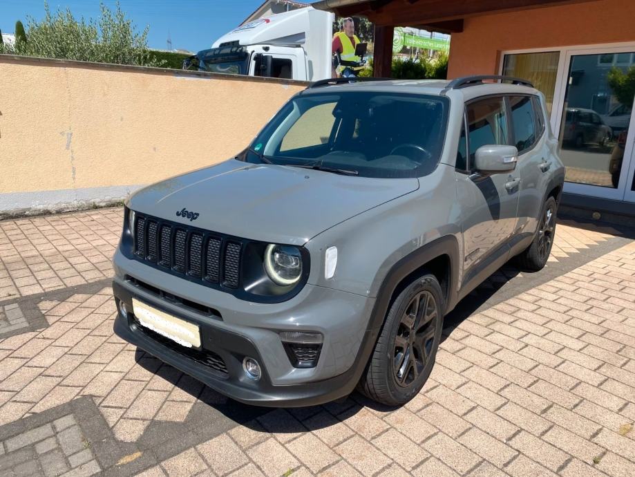 Jeep Renegade 1.3 T4, fotografija 2