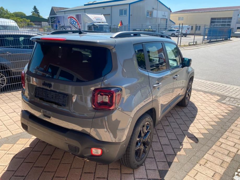 Jeep Renegade 1.3 T4, fotografija 4