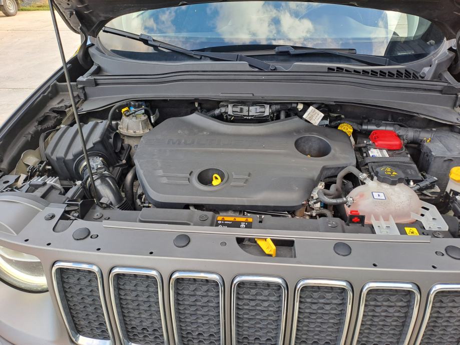 Jeep Renegade 1,6 MultiJet, fotografija 15
