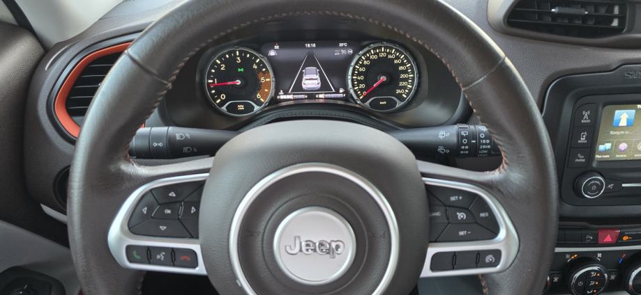 Jeep Renegade 2.0D, 4X4, BIXENON, NAVI, LINE ASSIT, AUT.KLIMA, PDC.., fotografija 15