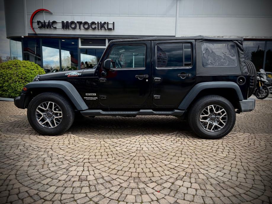 Jeep Wrangler 2,8 CRD Sport, fotografija 4