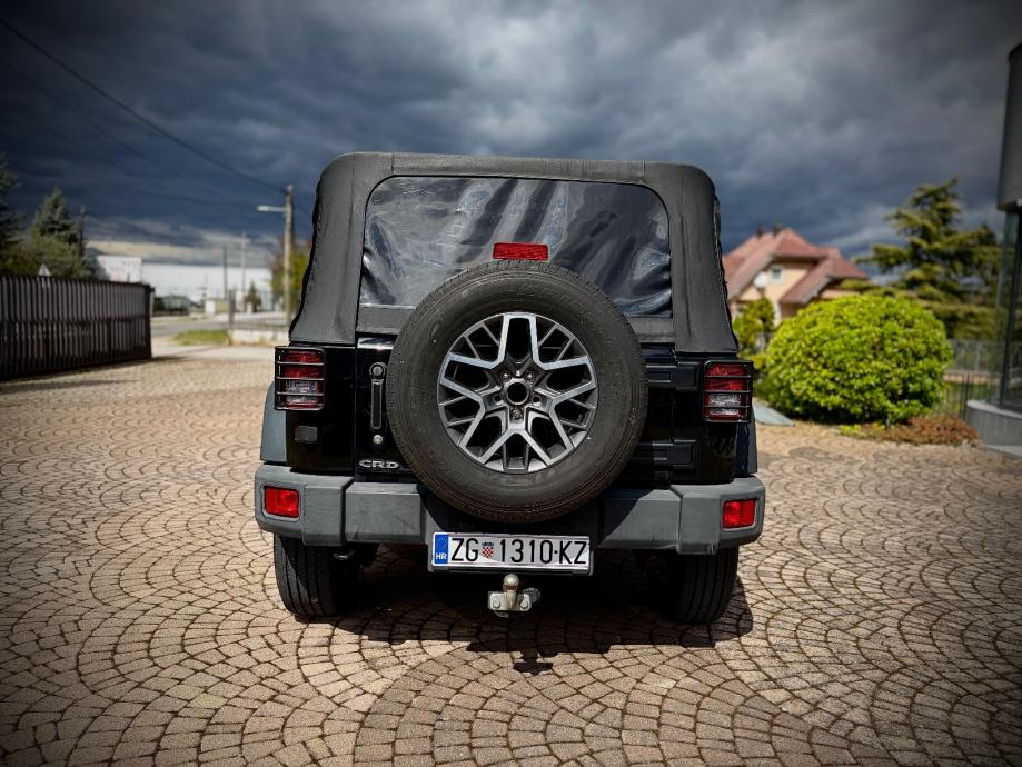 Jeep Wrangler 2,8 CRD Sport, fotografija 8