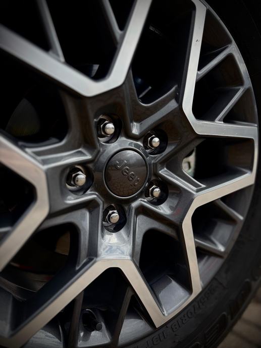 Jeep Wrangler 2,8 CRD Sport, fotografija 12
