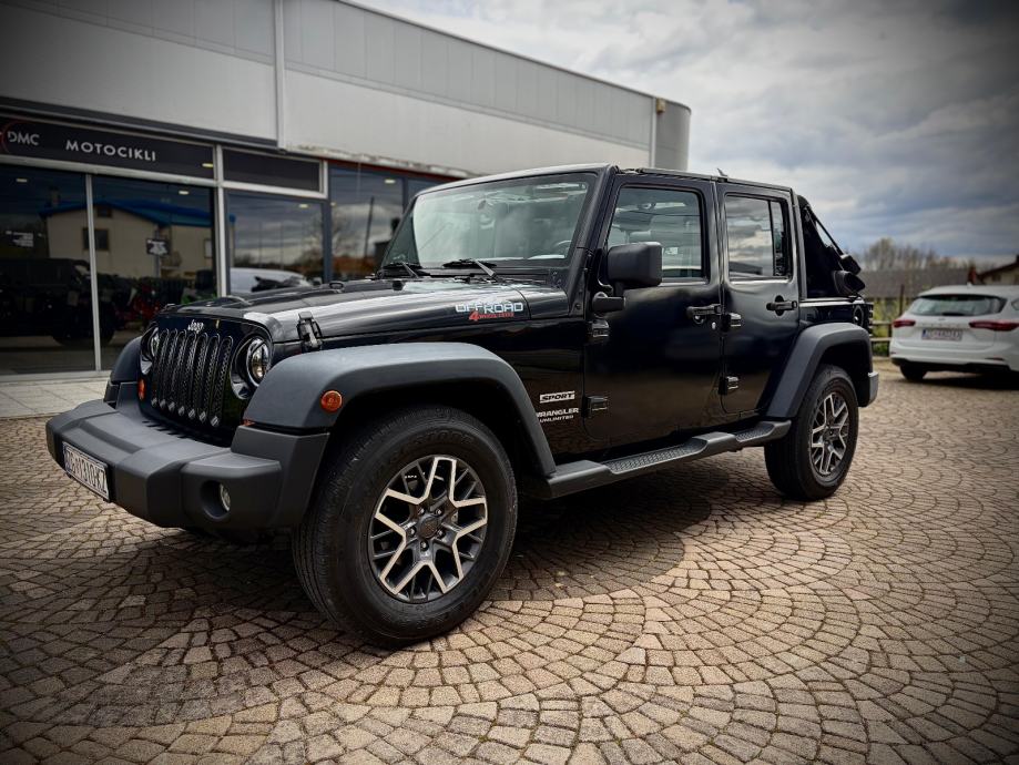 Jeep Wrangler 2,8 CRD Sport, fotografija 18