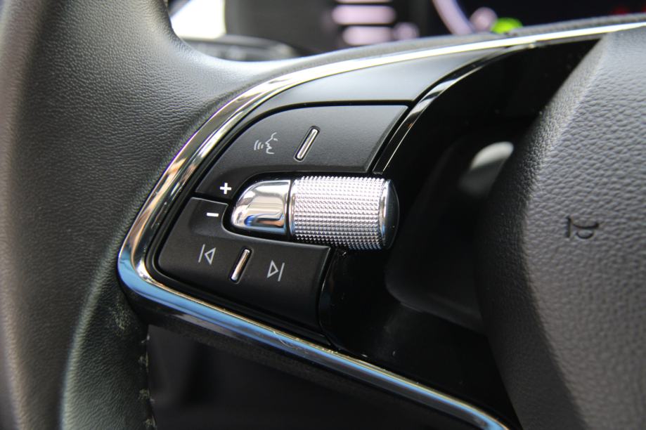 ➡️ KAMIQ 1.0TSI DSG Virtual ALU NAVI PDC R-Cam Radar Tempomat 11/2023., fotografija 18