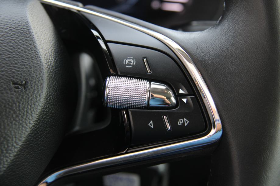 ➡️ KAMIQ 1.0TSI DSG Virtual ALU NAVI PDC R-Cam Radar Tempomat 11/2023., fotografija 19