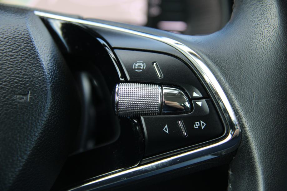 ➡️ KAMIQ 1.0TSI Virtual ALU NAVI PDC R-Cam Radar Tempomat 2022., fotografija 17