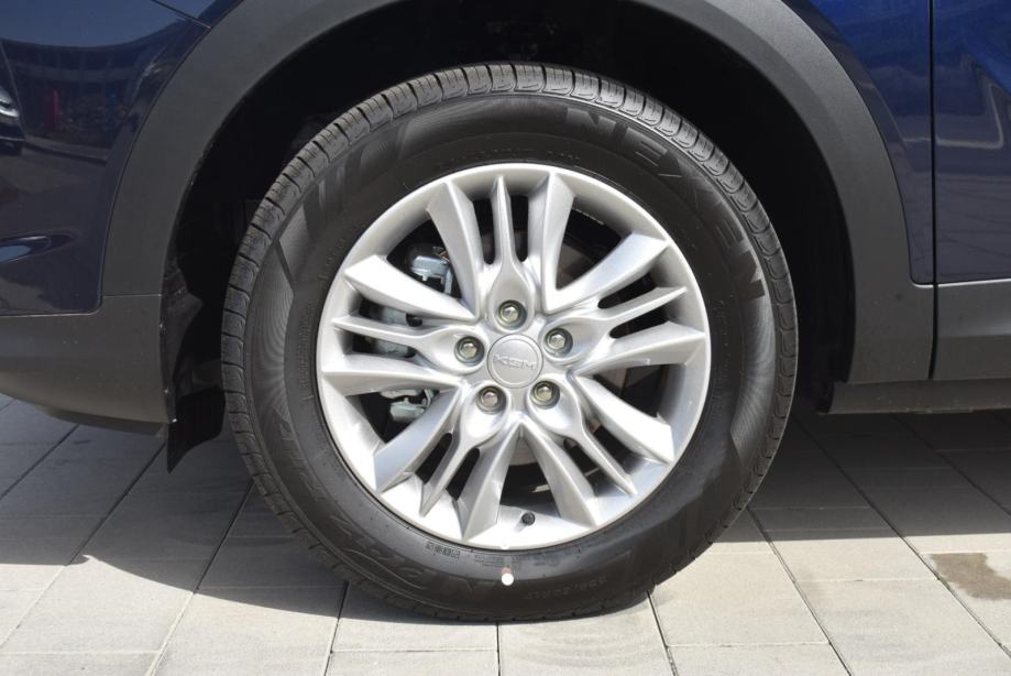 KG Mobility (SsangYong) Korando 1.5 T-GDI Fresh+ M/T, NAVIGACIA, STRAŽ, fotografija 14