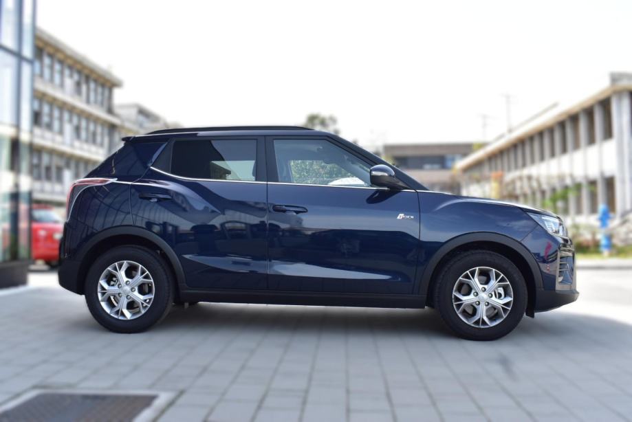 KG Mobility (SsangYong) Tivoli 1.5 T-GDI Smart 2WD M/T, NAVIGACIJA, ST, pogled izvana - slika 5